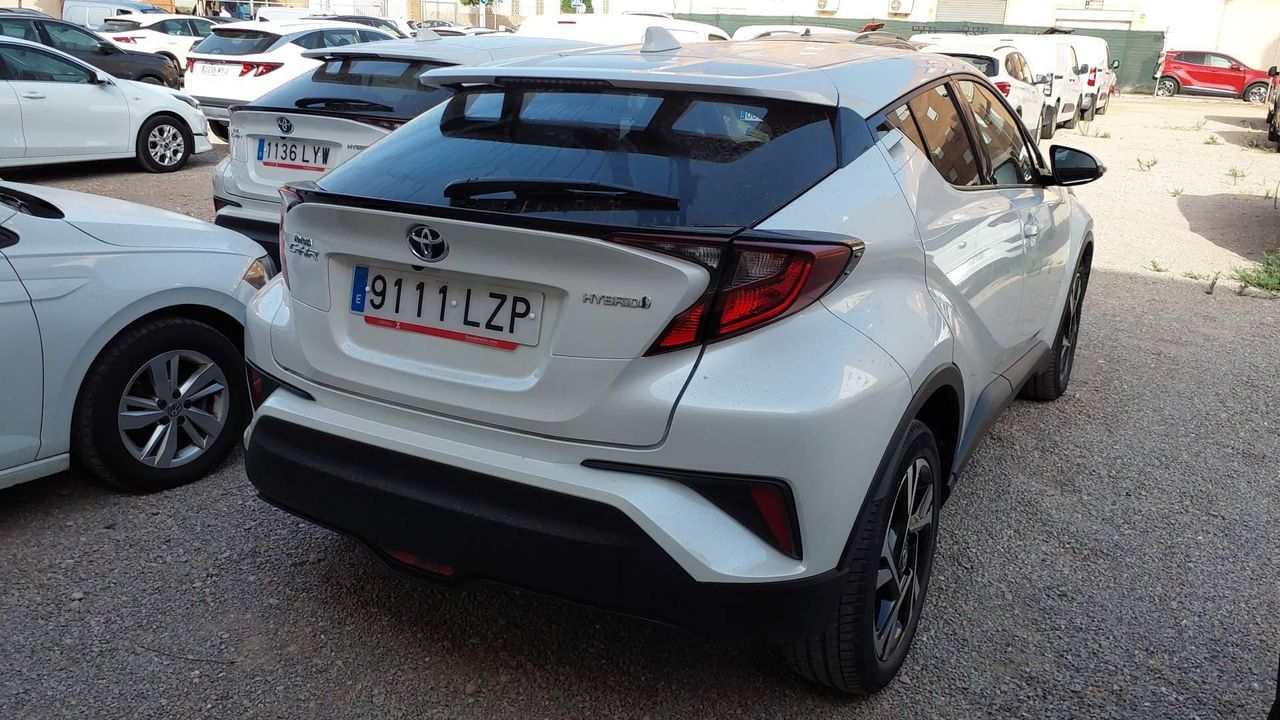Toyota C-hr 1.8 125h Advance - Foto 2