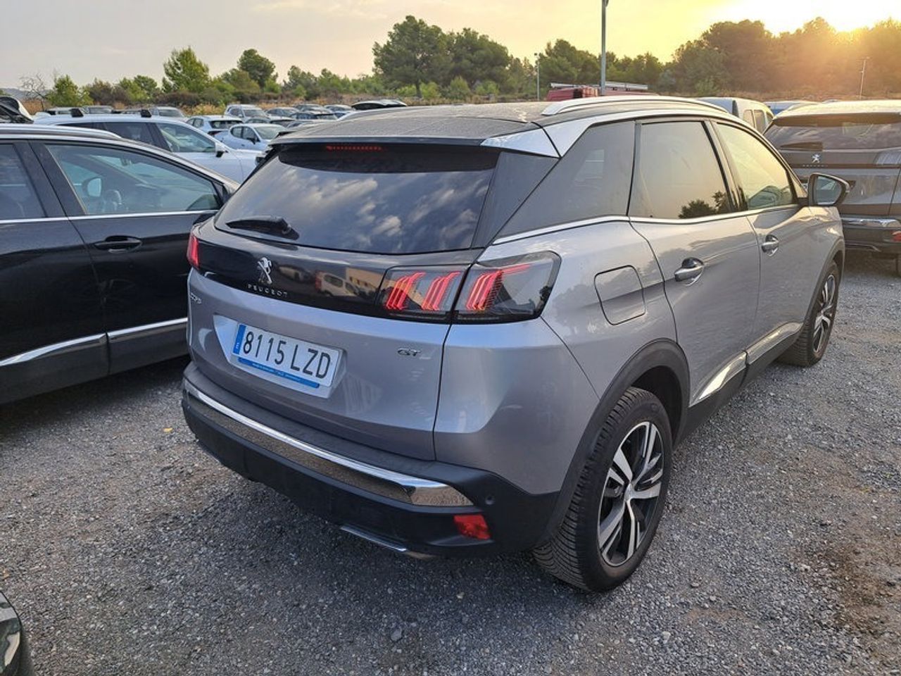 Peugeot 3008 1.5 Bluehdi 96kw S&s Gt Eat8 - Foto 2