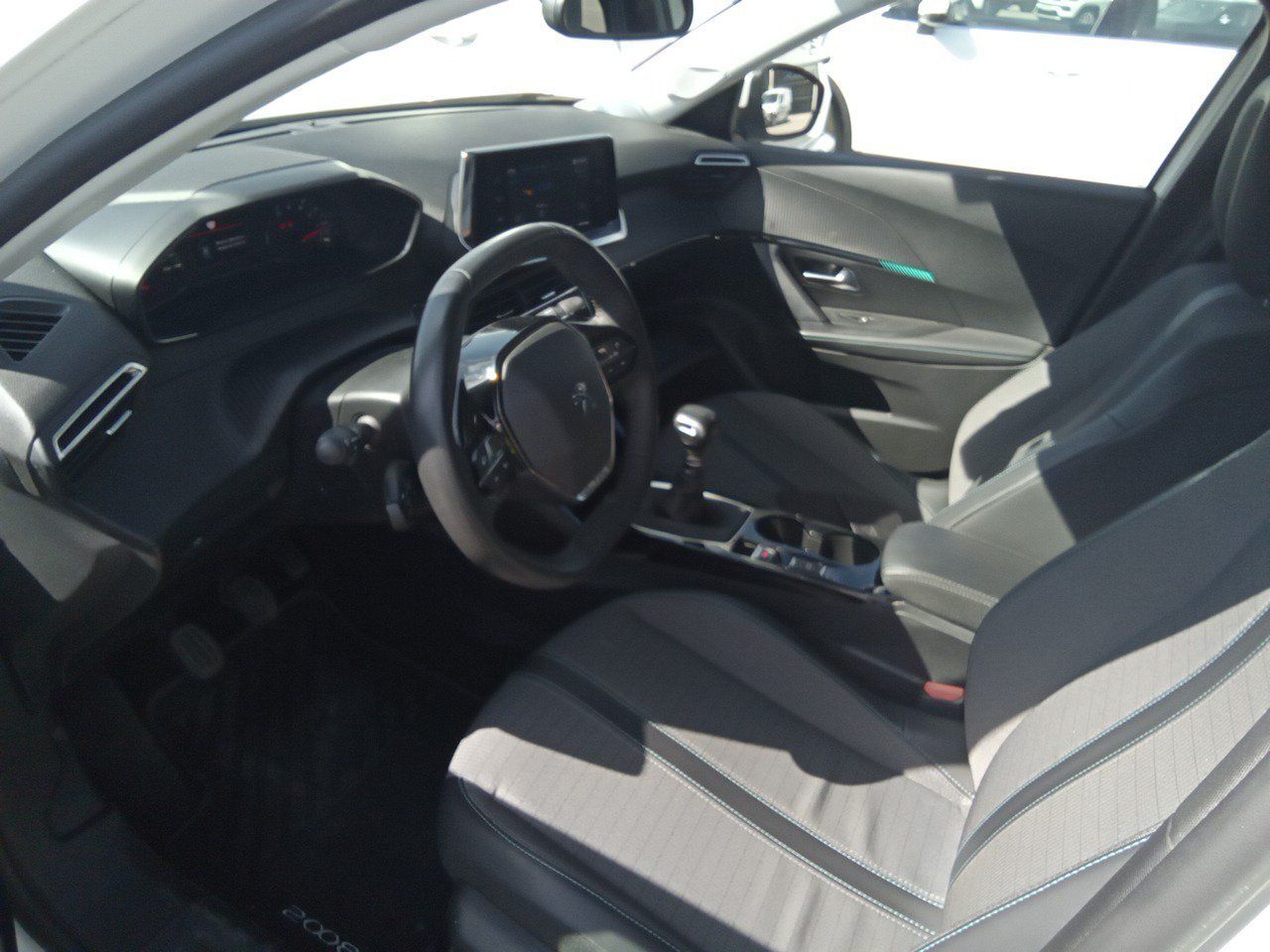 Peugeot 2008 Allure Bluehdi 81kw (110cv) - Foto 2