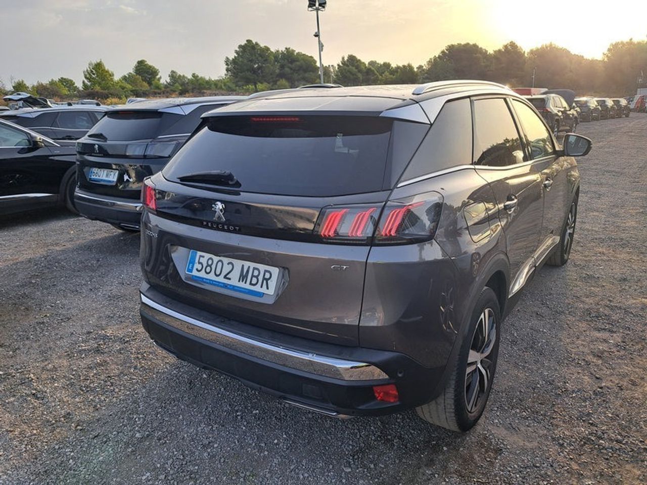 Peugeot 3008 1.5 Bluehdi 96kw S&s Gt Eat8 - Foto 2