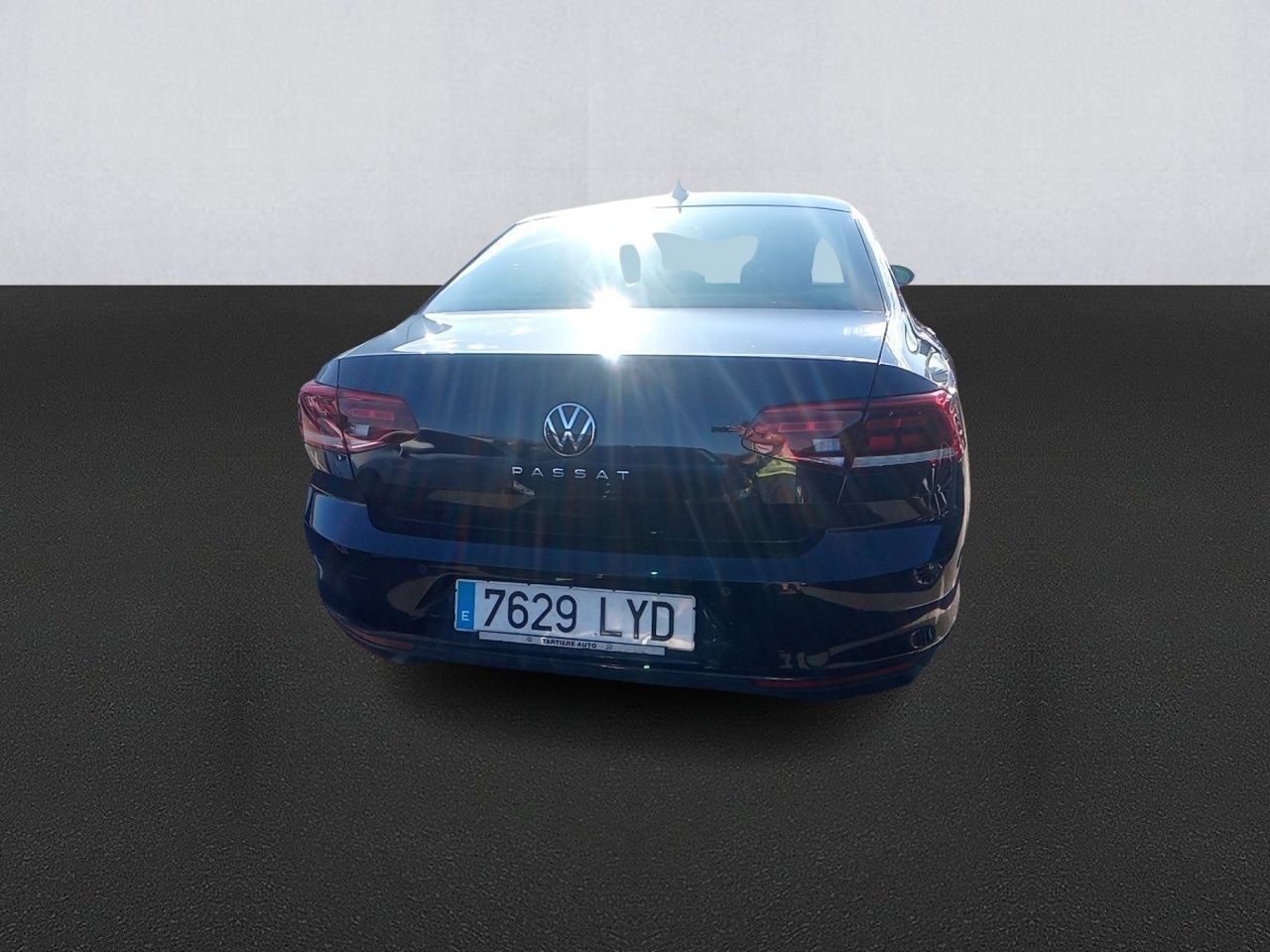 Volkswagen Passat Executive 2.0 Tdi 110kw (150cv) - Foto 2