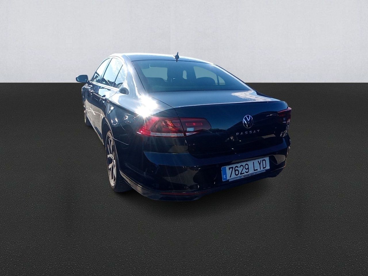 Volkswagen Passat Executive 2.0 Tdi 110kw (150cv) - Foto 2