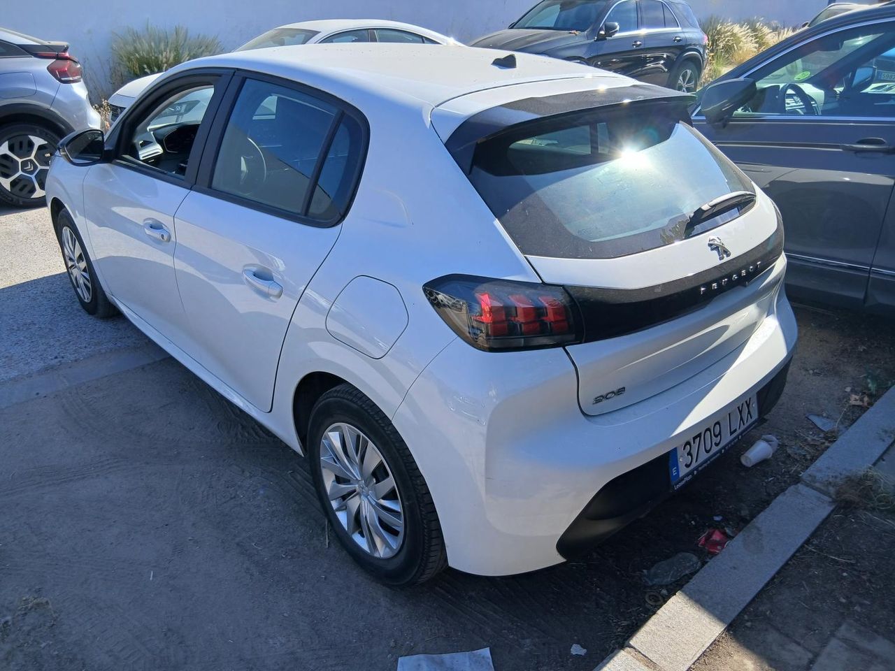Peugeot 208 Bluehdi 73kw (100cv) Active - Foto 2
