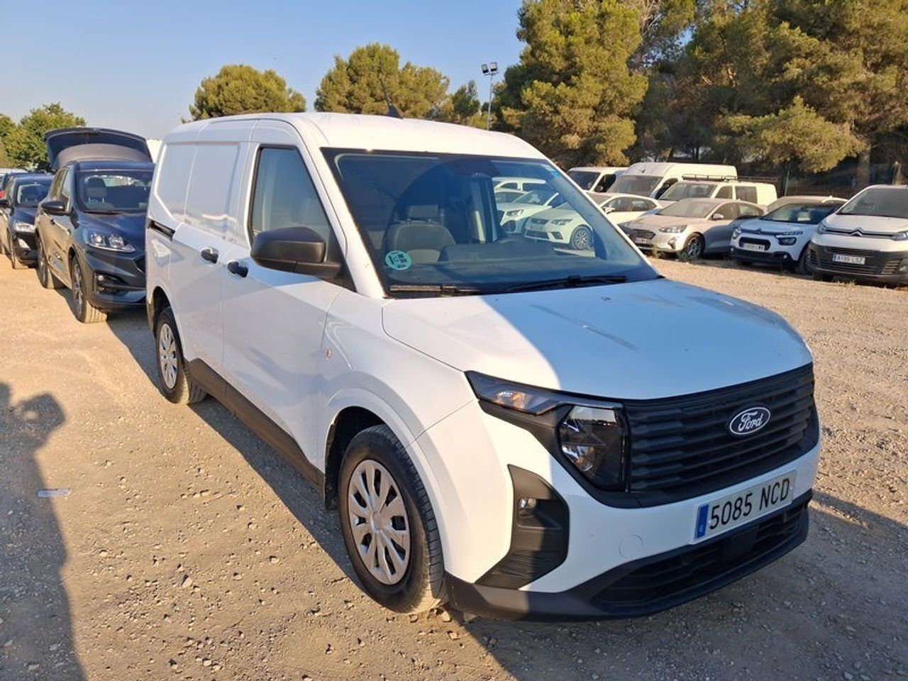 Ford Transit Courier Van 1.5 Ecoblue 75kw Trend - Foto 2