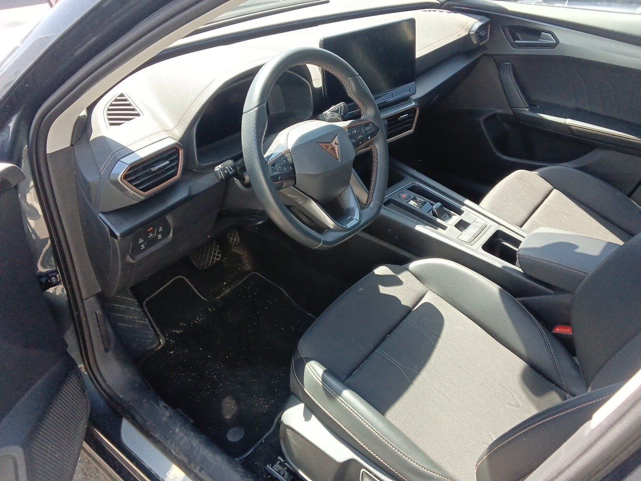 Cupra Formentor 1.5 Tsi 110kw (150 Cv) Dsg - Foto 2
