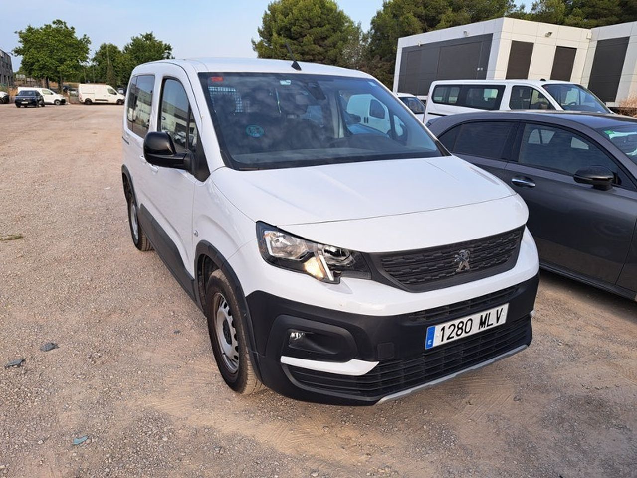Peugeot Rifter Active Pack Business Std. Bluehdi 100 - Foto 2
