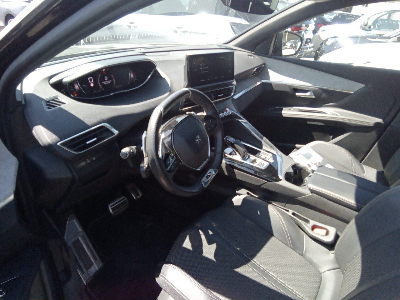 Peugeot 3008 1.5 Bluehdi 96kw S&s Gt Eat8 - Foto 2