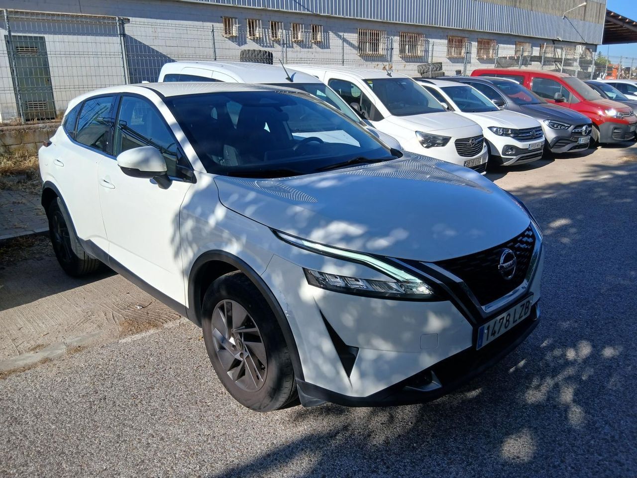 Nissan Qashqai Dig-t 103kw (140cv) Mhev 4x2 Acenta - Foto 2