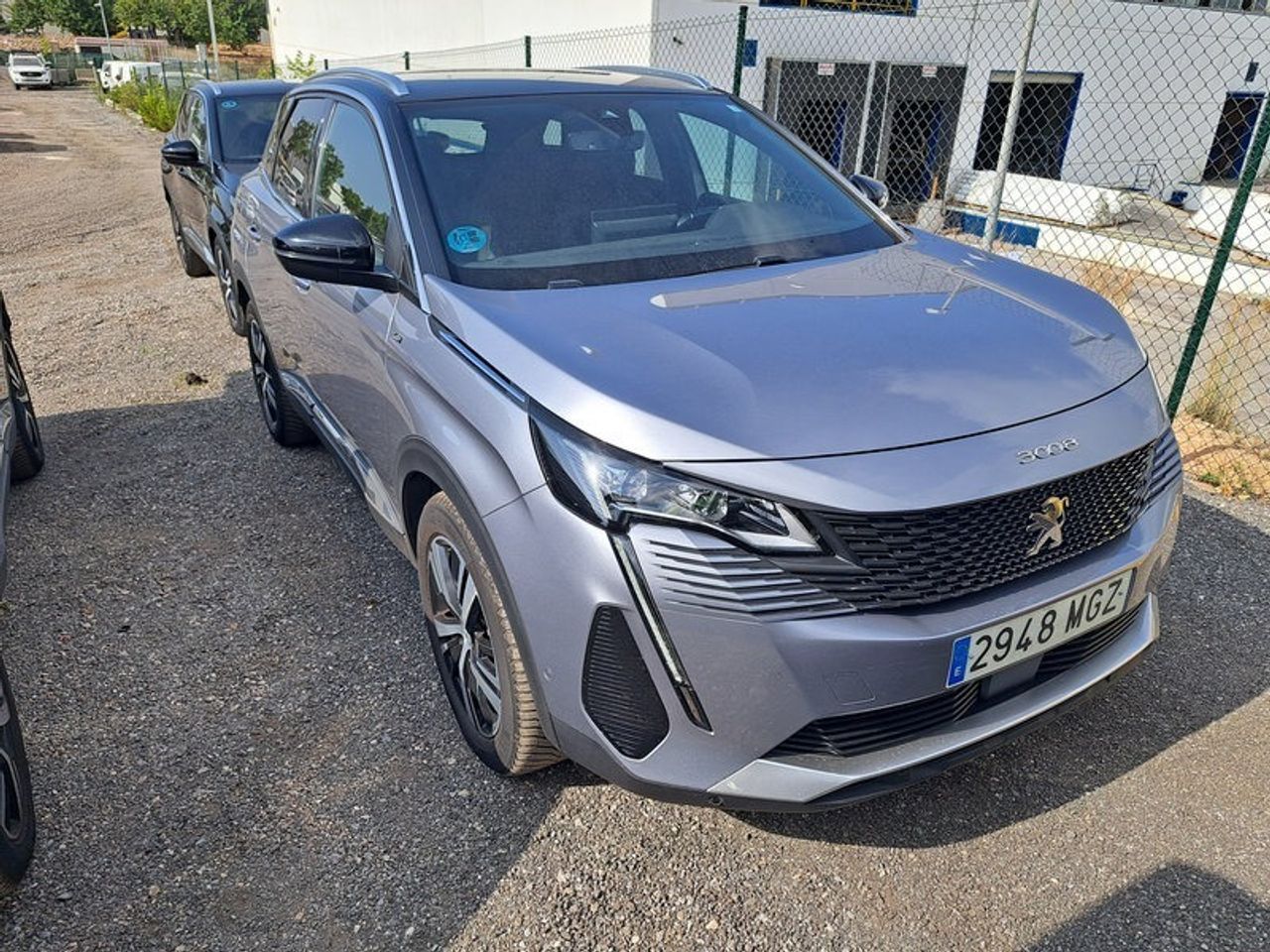 Peugeot 3008 1.5 Bluehdi 96kw S&s Gt Eat8 - Foto 2