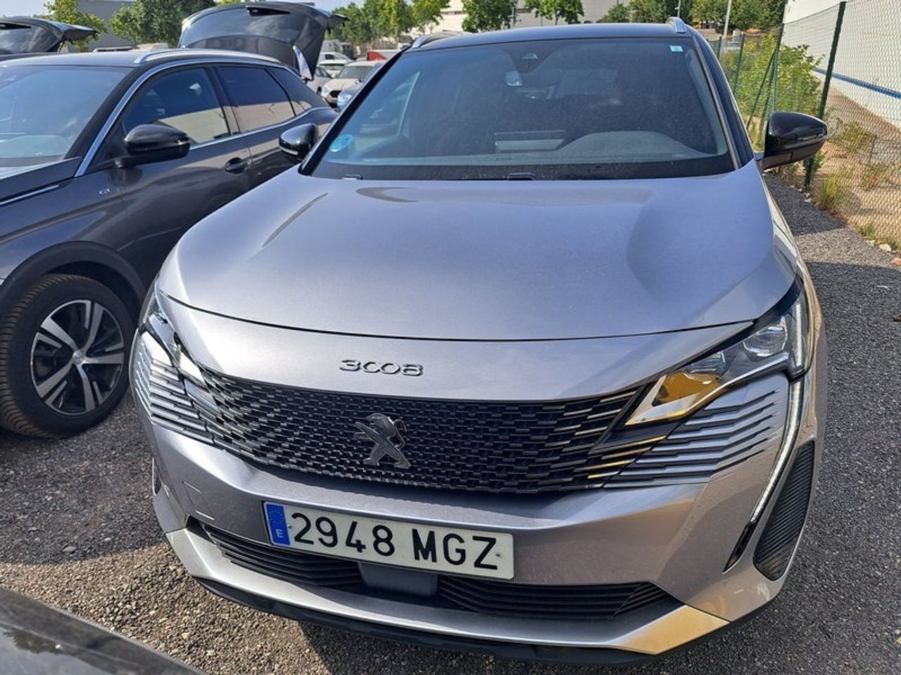 Peugeot 3008 1.5 Bluehdi 96kw S&s Gt Eat8 - Foto 2