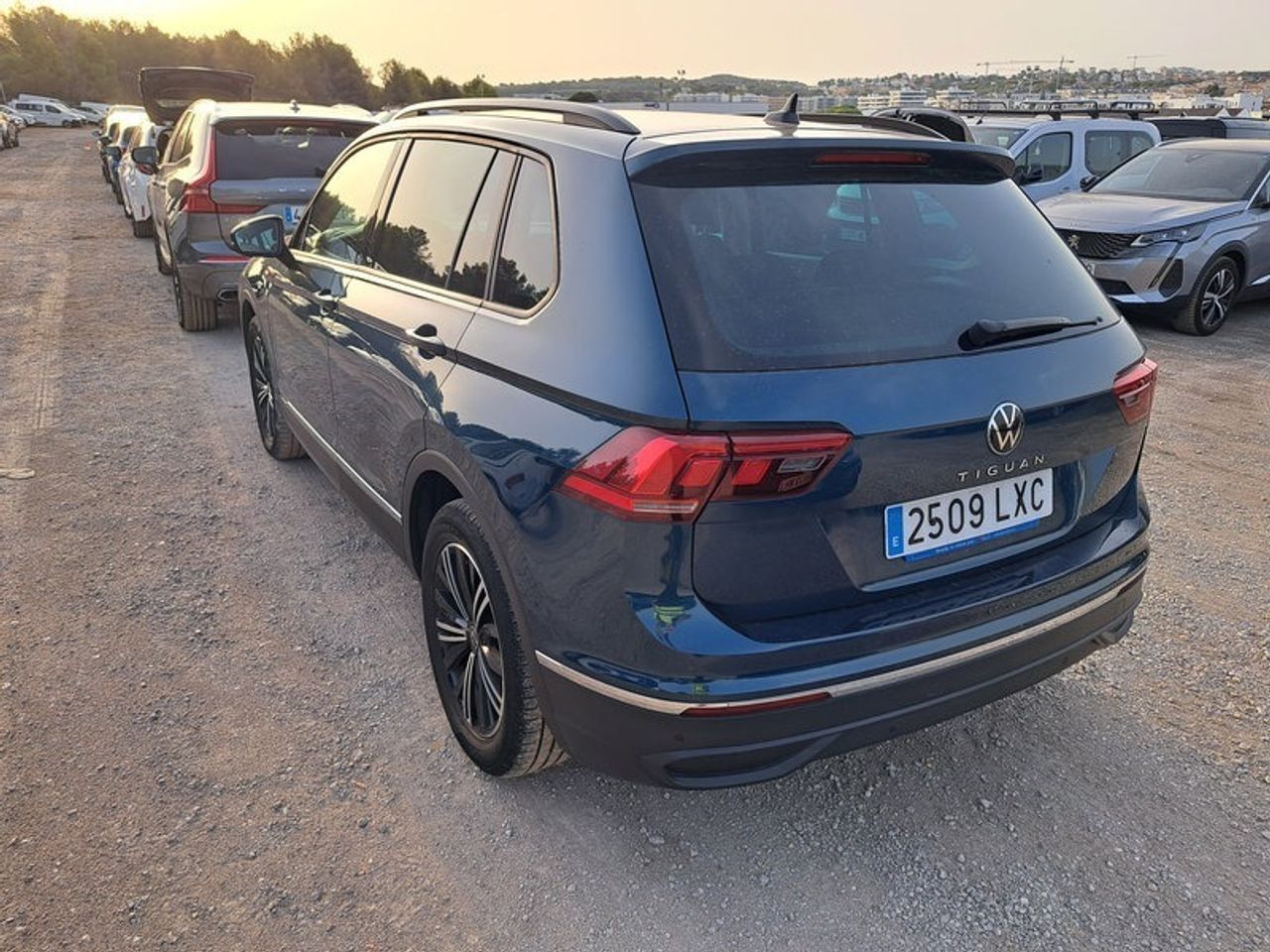 Volkswagen Tiguan Life 2.0 Tdi 110kw (150cv) - Foto 2