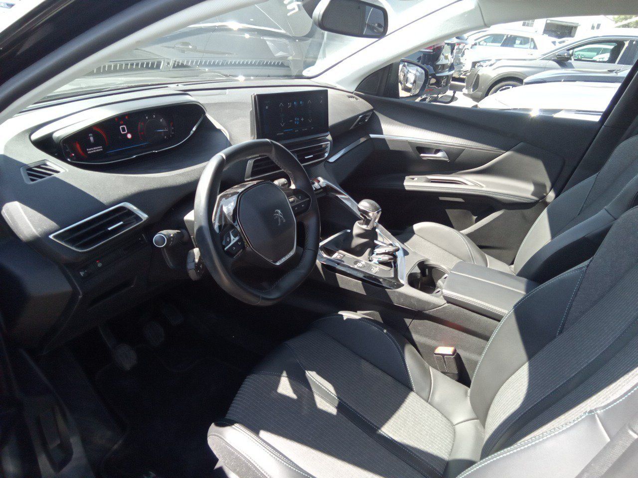 Peugeot 3008 1.5 Bluehdi 96kw (130cv) S&s Allure - Foto 2