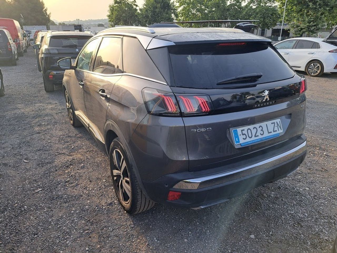 Peugeot 3008 1.5 Bluehdi 96kw S&s Gt Eat8 - Foto 2