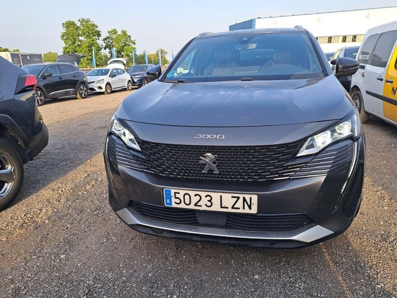 Peugeot 3008 1.5 Bluehdi 96kw S&s Gt Eat8 - Foto 2