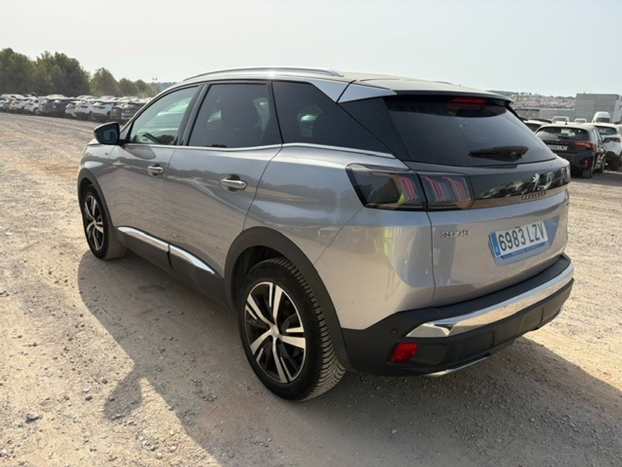Peugeot 3008 1.5 Bluehdi 96kw S&s Gt Eat8 - Foto 2