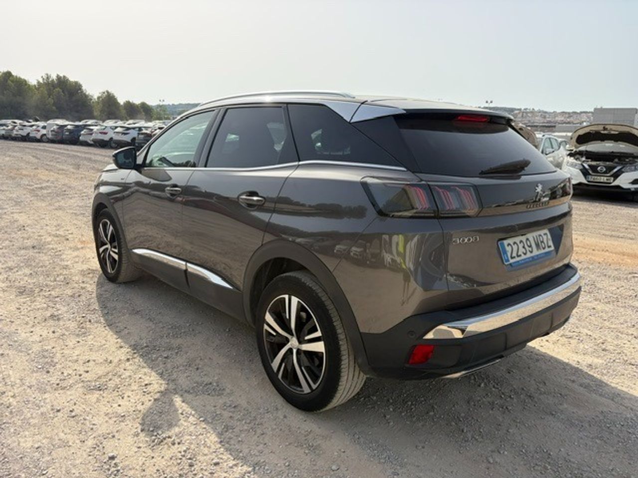 Peugeot 3008 1.5 Bluehdi 96kw S&s Gt Eat8 - Foto 2