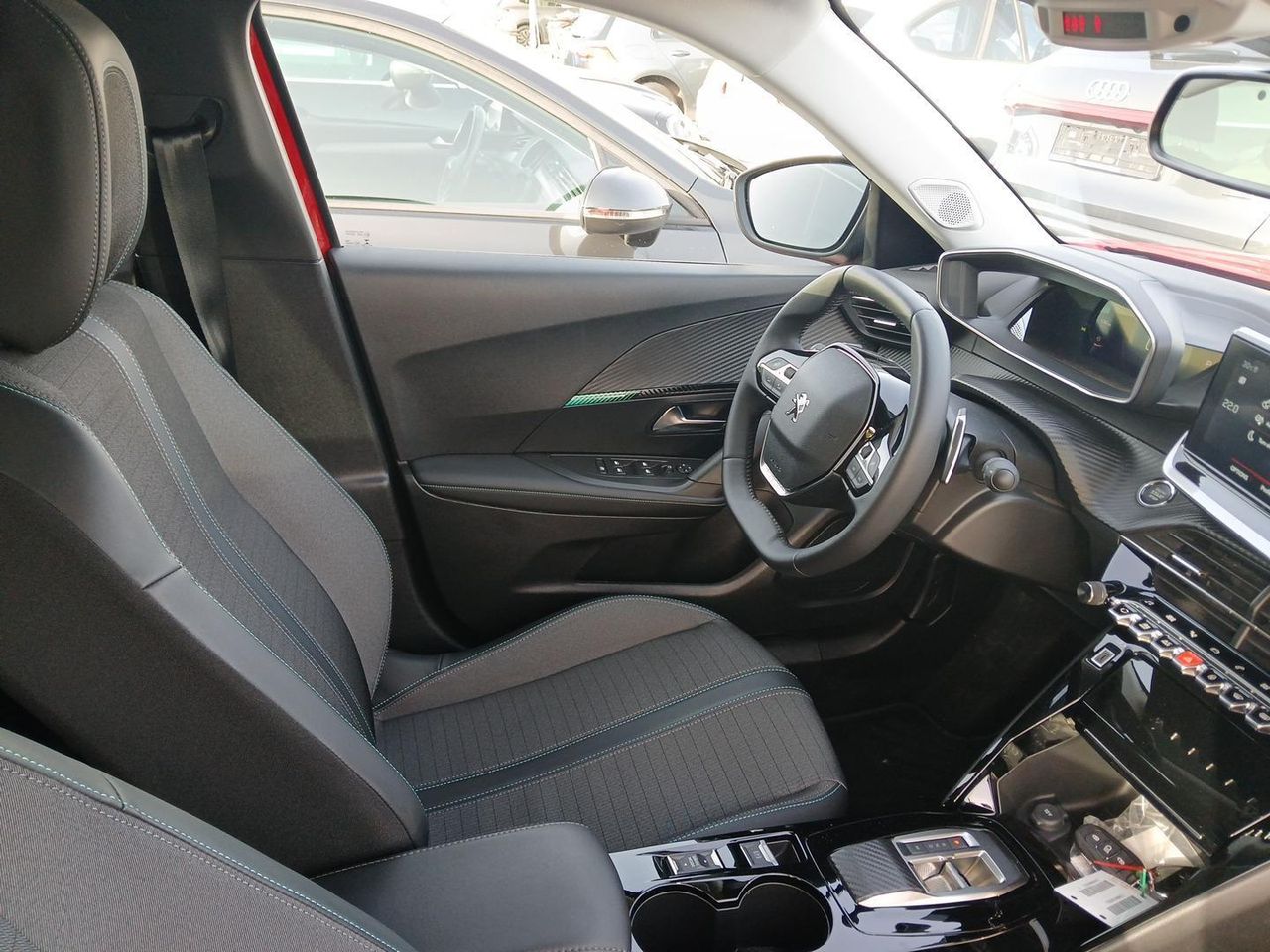 Peugeot 2008 Allure Pack Bluehdi 130 S&s Eat8 - Foto 2