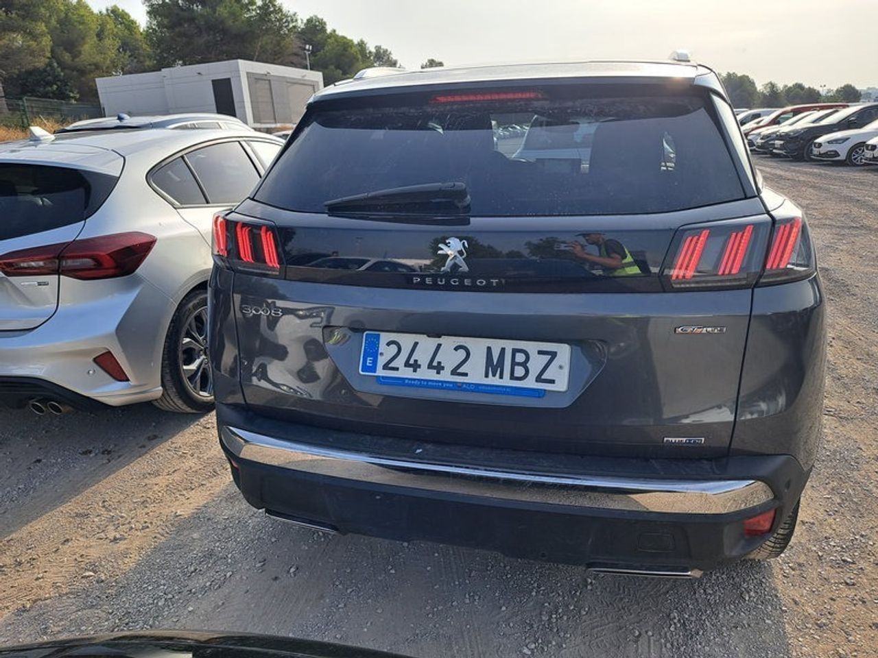 Peugeot 3008 1.5 Bluehdi 96kw S&s Gt Eat8 - Foto 2