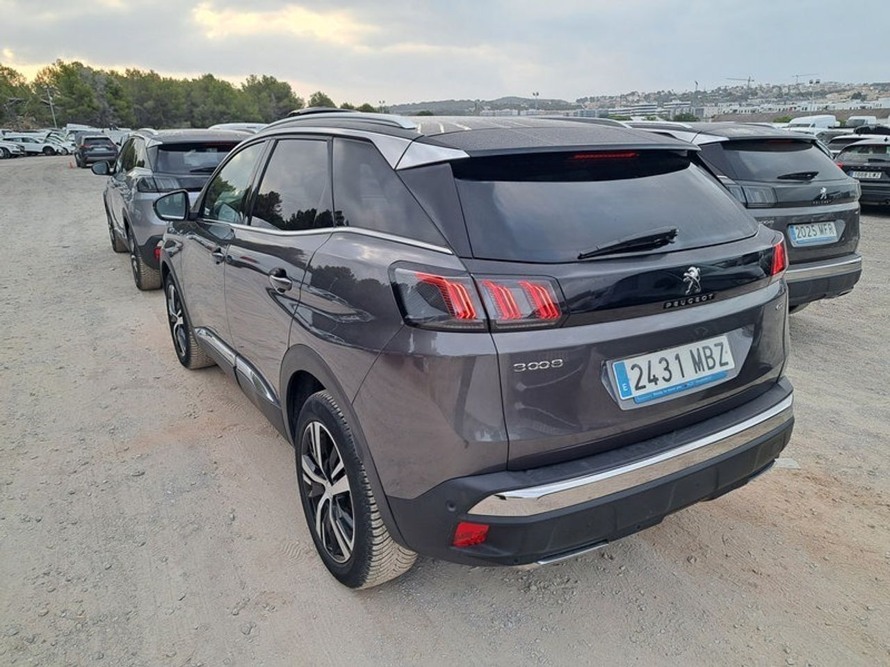 Peugeot 3008 1.5 Bluehdi 96kw S&s Gt Eat8 - Foto 2