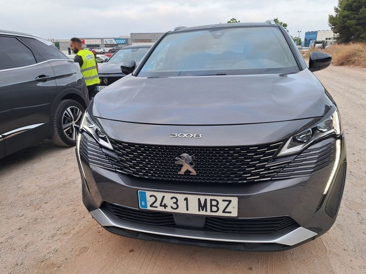 Peugeot 3008 1.5 Bluehdi 96kw S&s Gt Eat8 - Foto 2