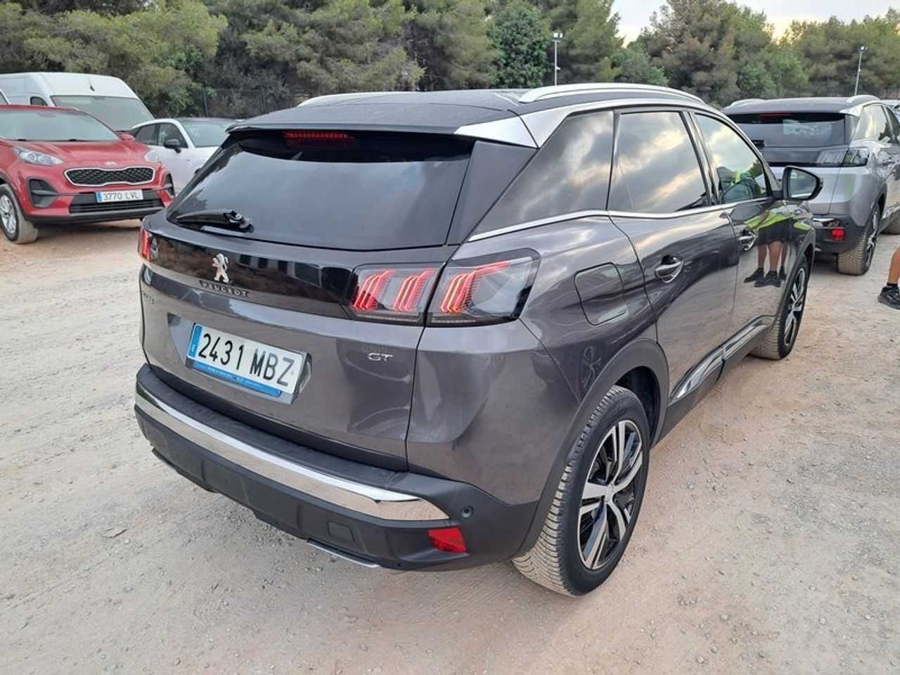 Peugeot 3008 1.5 Bluehdi 96kw S&s Gt Eat8 - Foto 2
