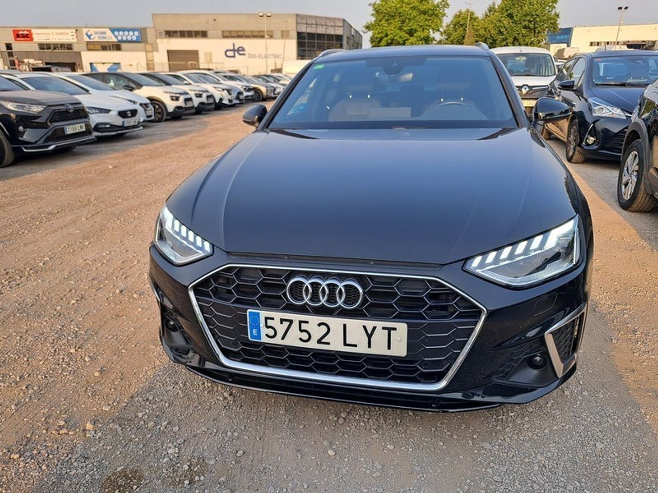 Audi A4 Avant S Line 35 Tdi 120kw S Tronic - Foto 2