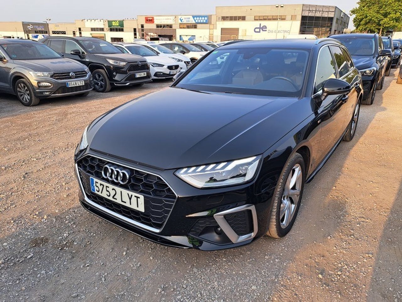 Audi A4 Avant S Line 35 Tdi 120kw S Tronic - Foto 2