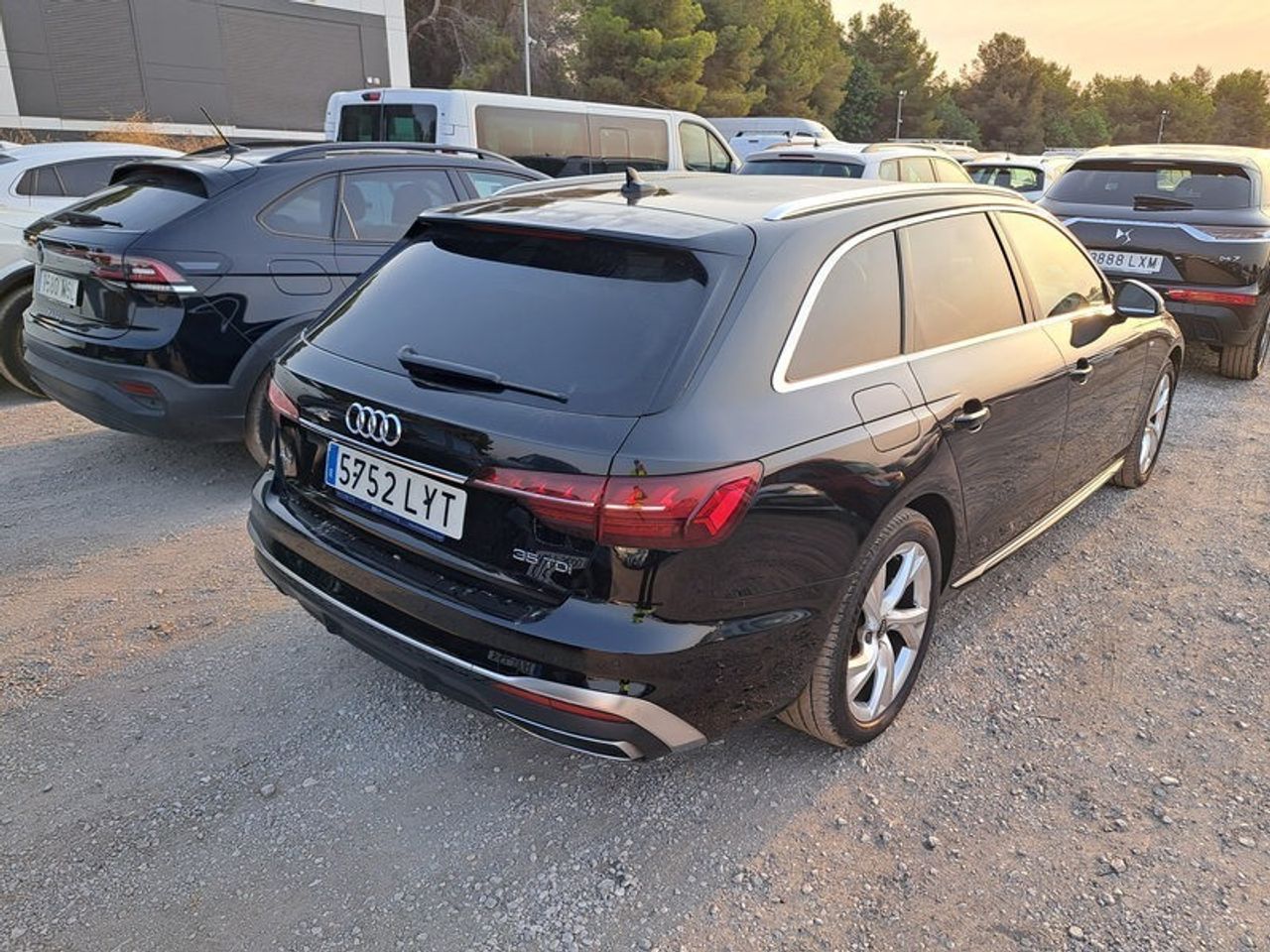 Audi A4 Avant S Line 35 Tdi 120kw S Tronic - Foto 2