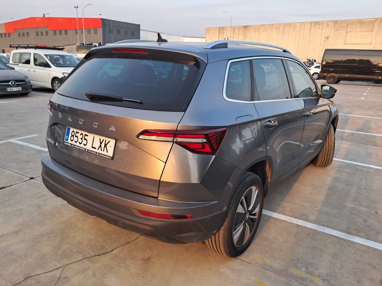 Skoda Karoq 2.0 Tdi 85kw (115cv) Dsg Ambition - Foto 2