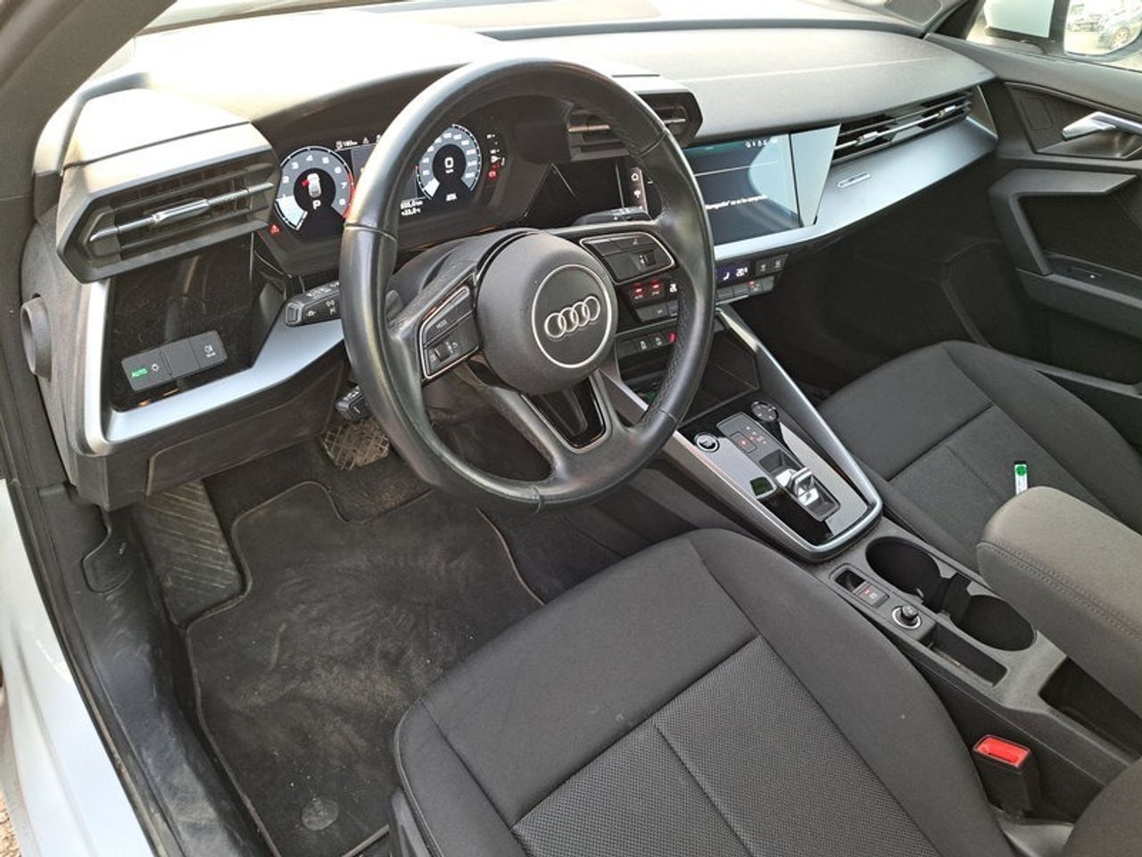 Audi A3 Sportback 30 Tfsi 81kw (110cv) S Tronic - Foto 2