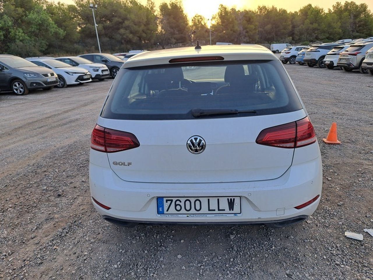 Volkswagen Golf Last Edition 1.6 Tdi 85kw (115cv) - Foto 2
