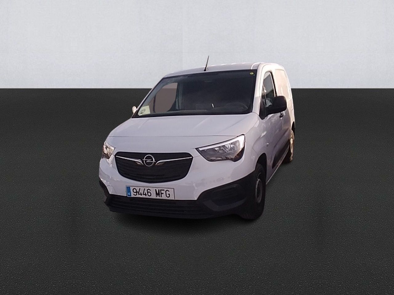 Opel Combo Cargo L 650kg Diesel 1.5 100hp S&s Mt E6 - Foto 2