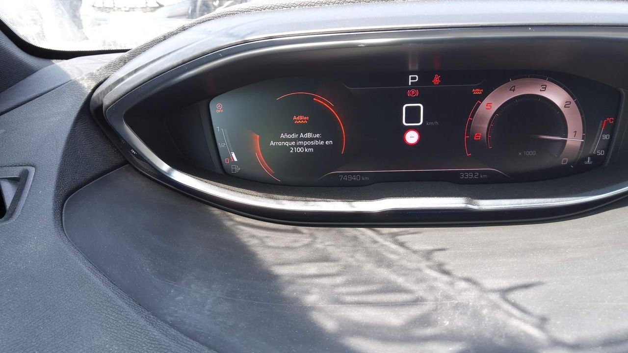 Peugeot 3008 1.5 Bluehdi 96kw S&s Gt Eat8 - Foto 2