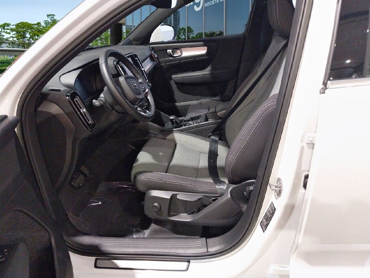 Volvo Xc40 1.5 T4 Recharge Phev Core Auto - Foto 2