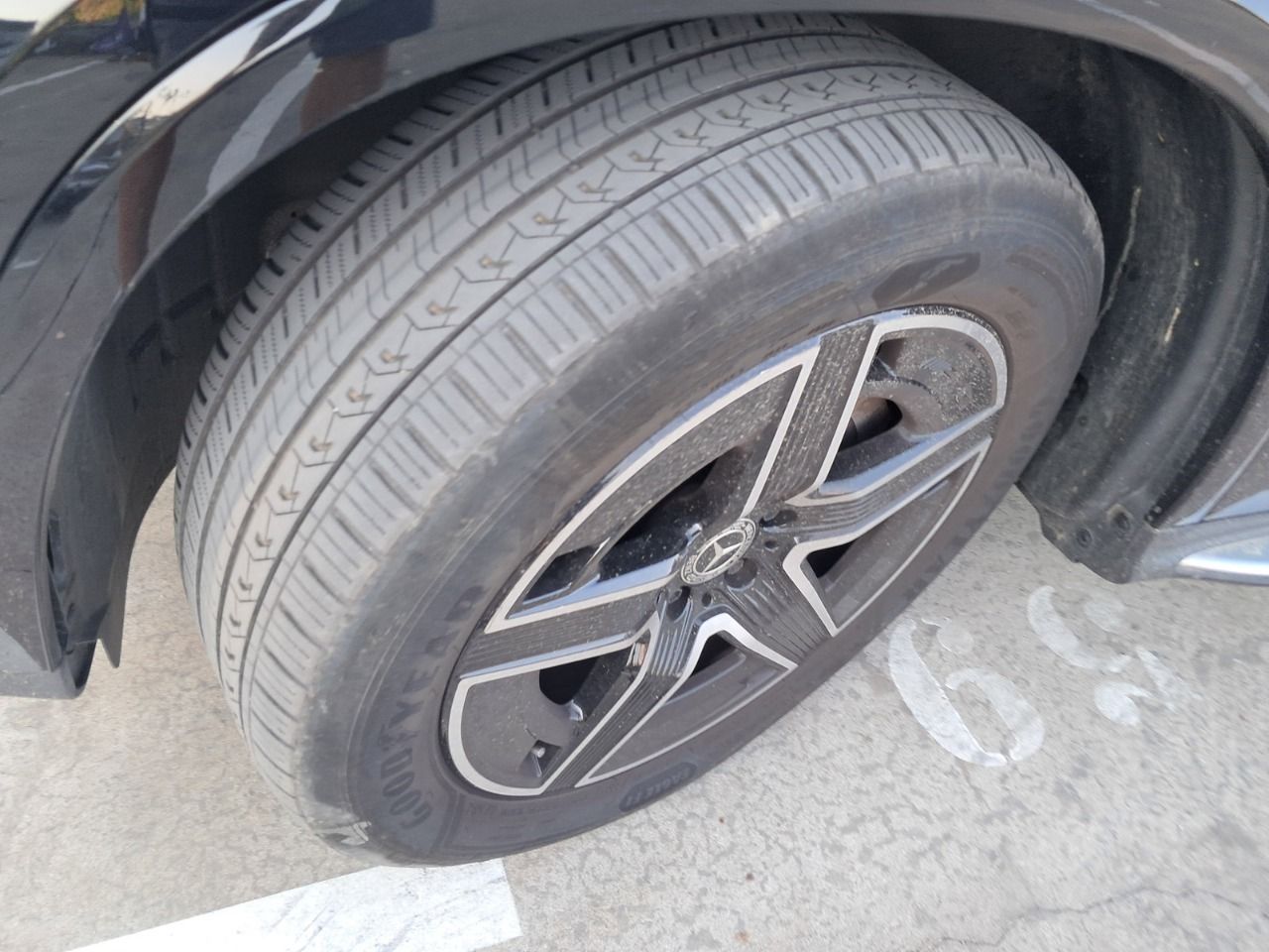 Mercedes Glc 220 D 4matic - Foto 2