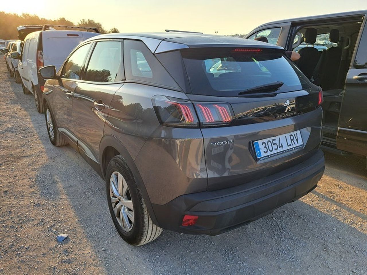 Peugeot 3008 1.5 Bluehdi 96kw (130cv) S&s Active Pack - Foto 2
