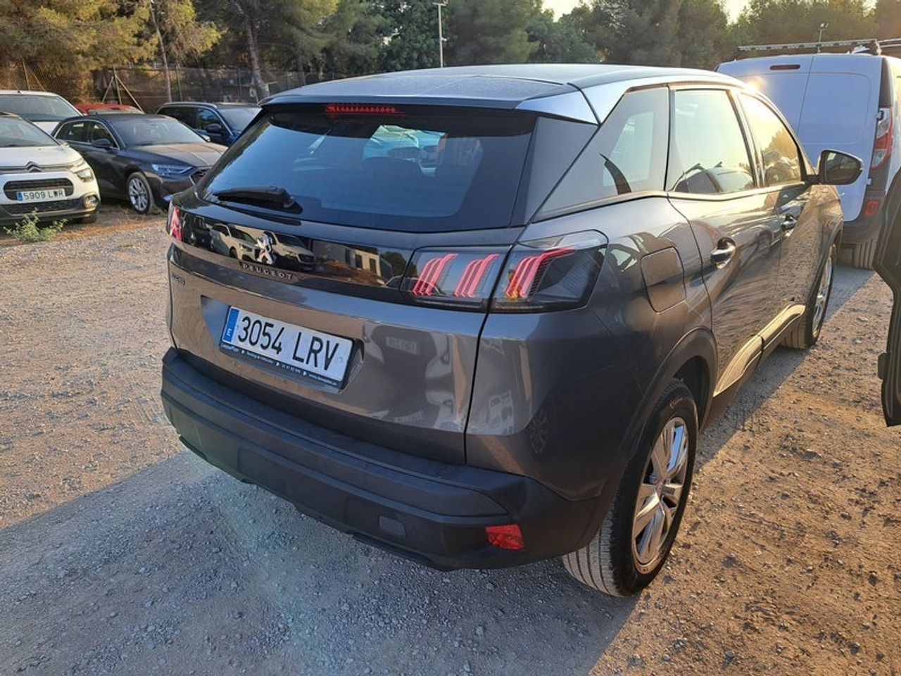 Peugeot 3008 1.5 Bluehdi 96kw (130cv) S&s Active Pack - Foto 2