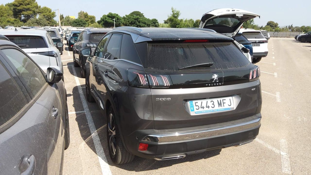 Peugeot 3008 1.5 Bluehdi 96kw S&s Gt Eat8 - Foto 2