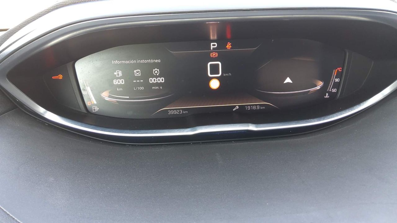 Peugeot 3008 1.5 Bluehdi 96kw S&s Gt Eat8 - Foto 2
