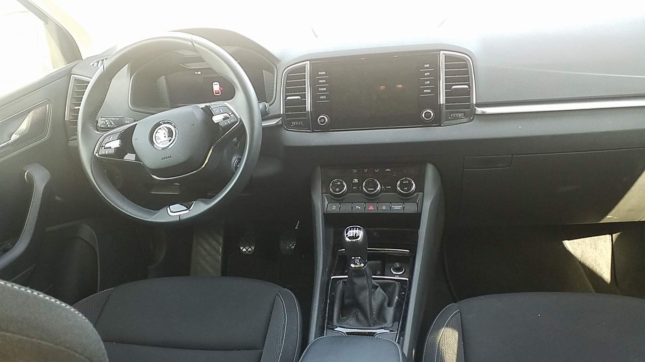 Skoda Karoq 2.0 Tdi 85kw (115cv) Ambition - Foto 2