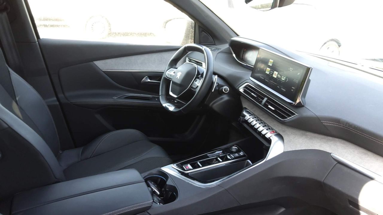 Peugeot 5008 1.5 Bluehdi 96kw S&s Gt Eat8 - Foto 2