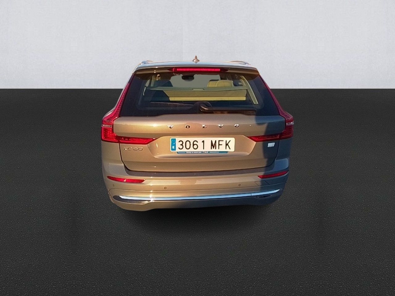 Volvo Xc60 2.0 T6 Awd Recharge Core Auto - Foto 2