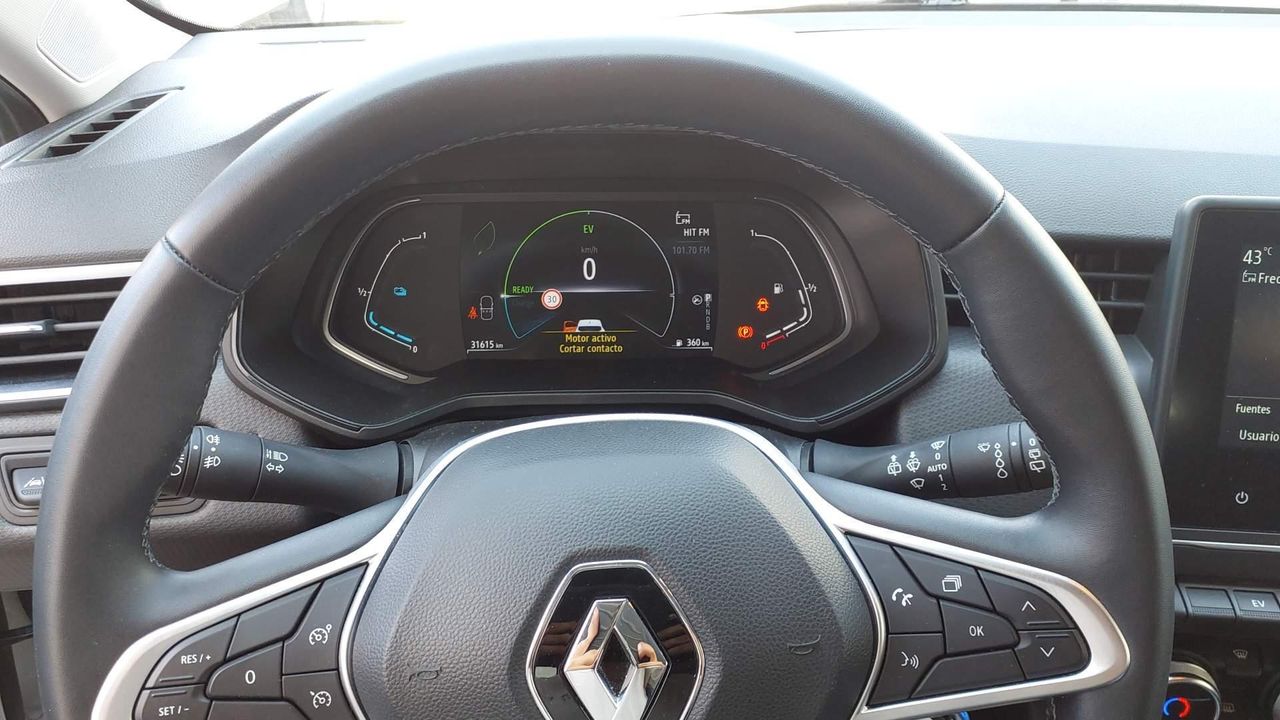 Renault Clio Equilibre E-tech Híbrido 104 Kw (140cv) - Foto 2