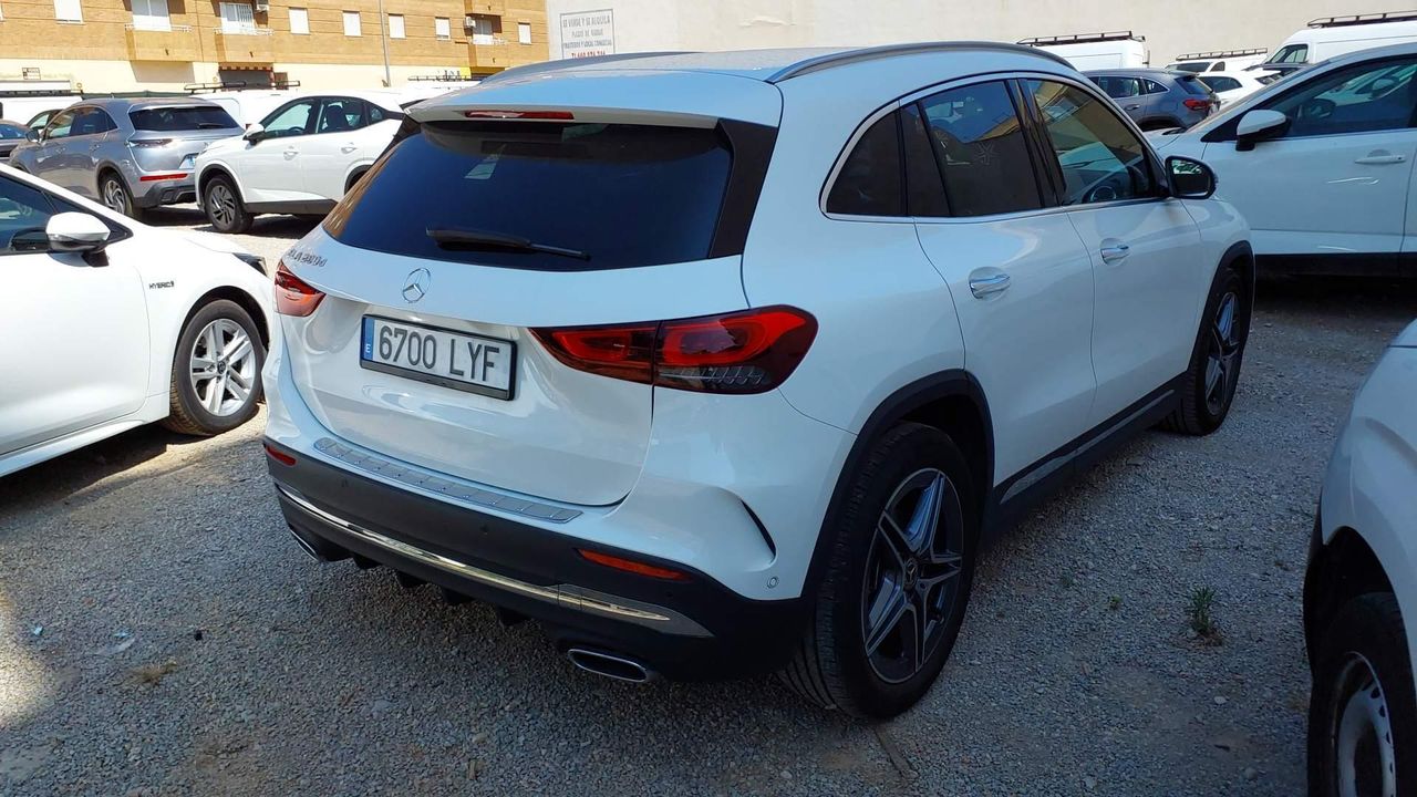 Mercedes Gla 200 D - Foto 2