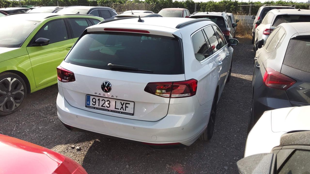 Volkswagen Passat Variant Executive 2.0 Tdi 90kw (122cv) D - Foto 2