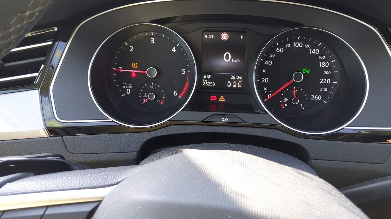 Volkswagen Passat Variant Executive 2.0 Tdi 90kw (122cv) D - Foto 2