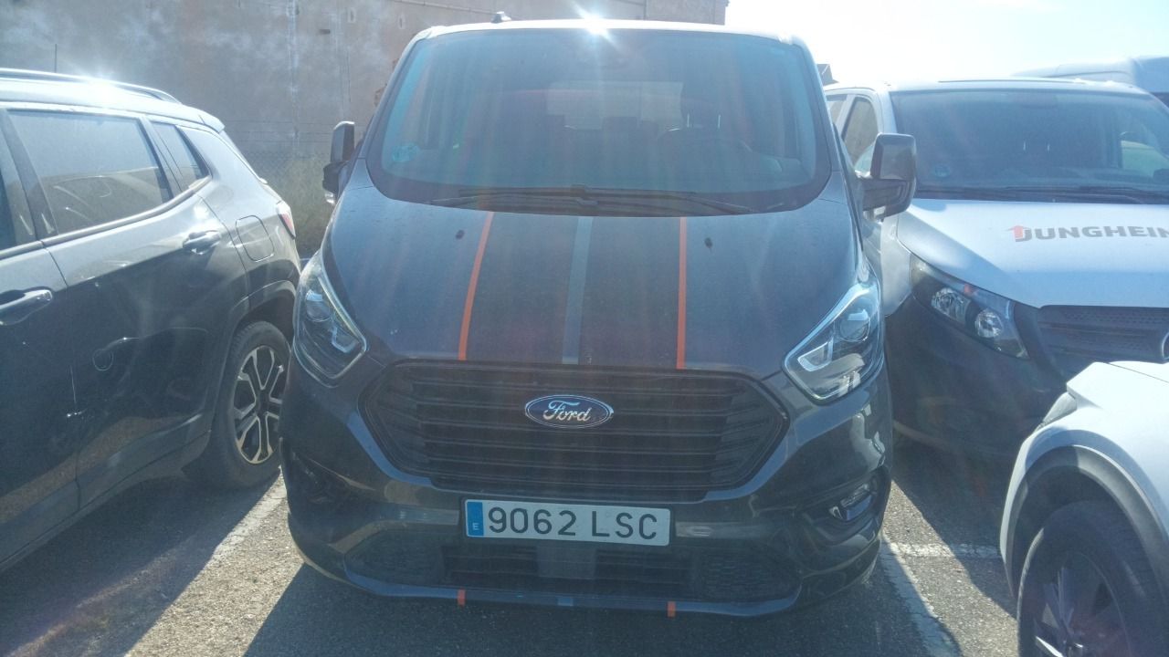 Ford Tourneo Custom 2.0 Ecoblue 136kw (185cv) L1 Sport Auto - Foto 2