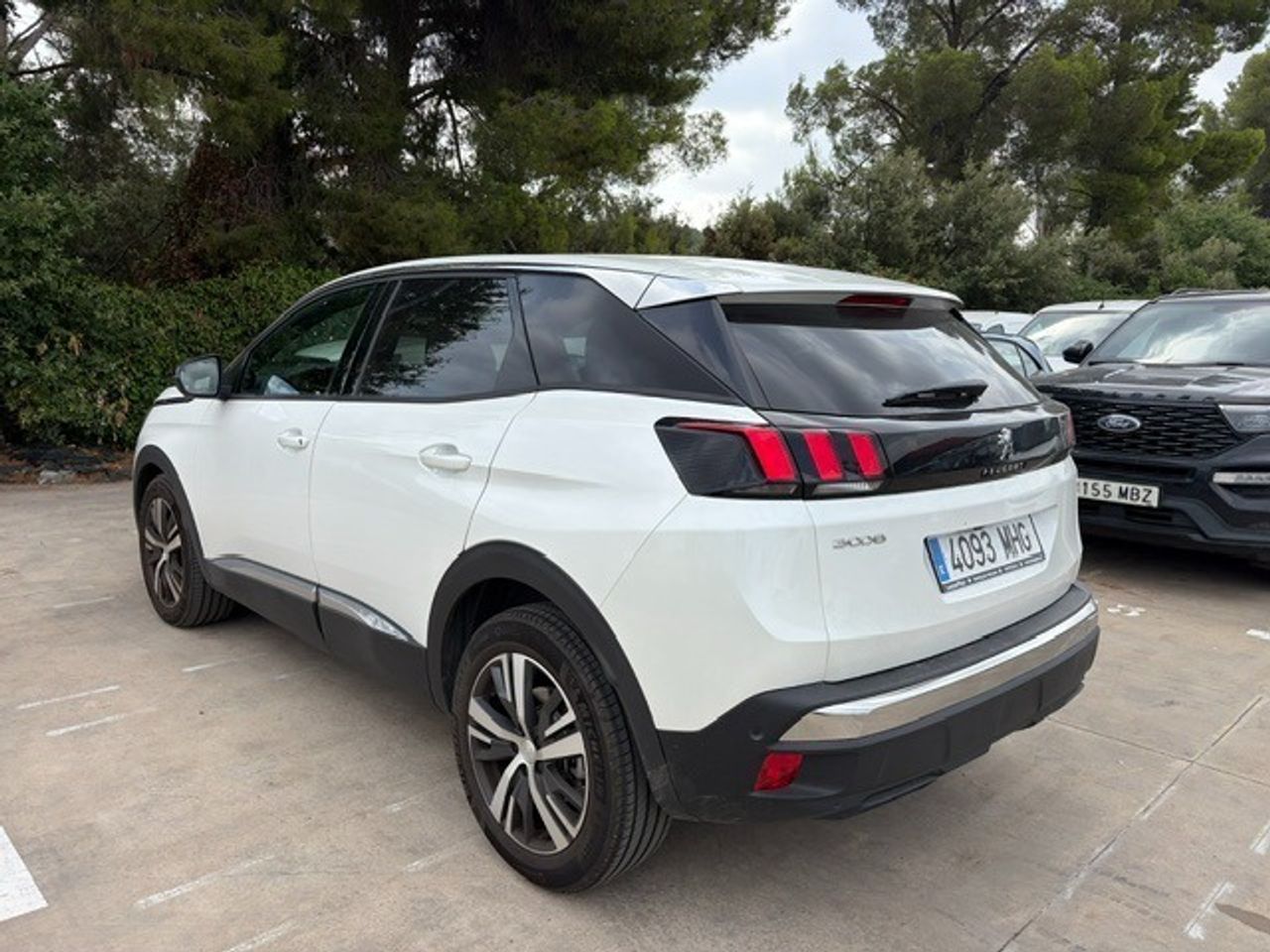 Peugeot 3008 1.5 Bluehdi 96kw S&s Allure Pack Eat8 - Foto 2