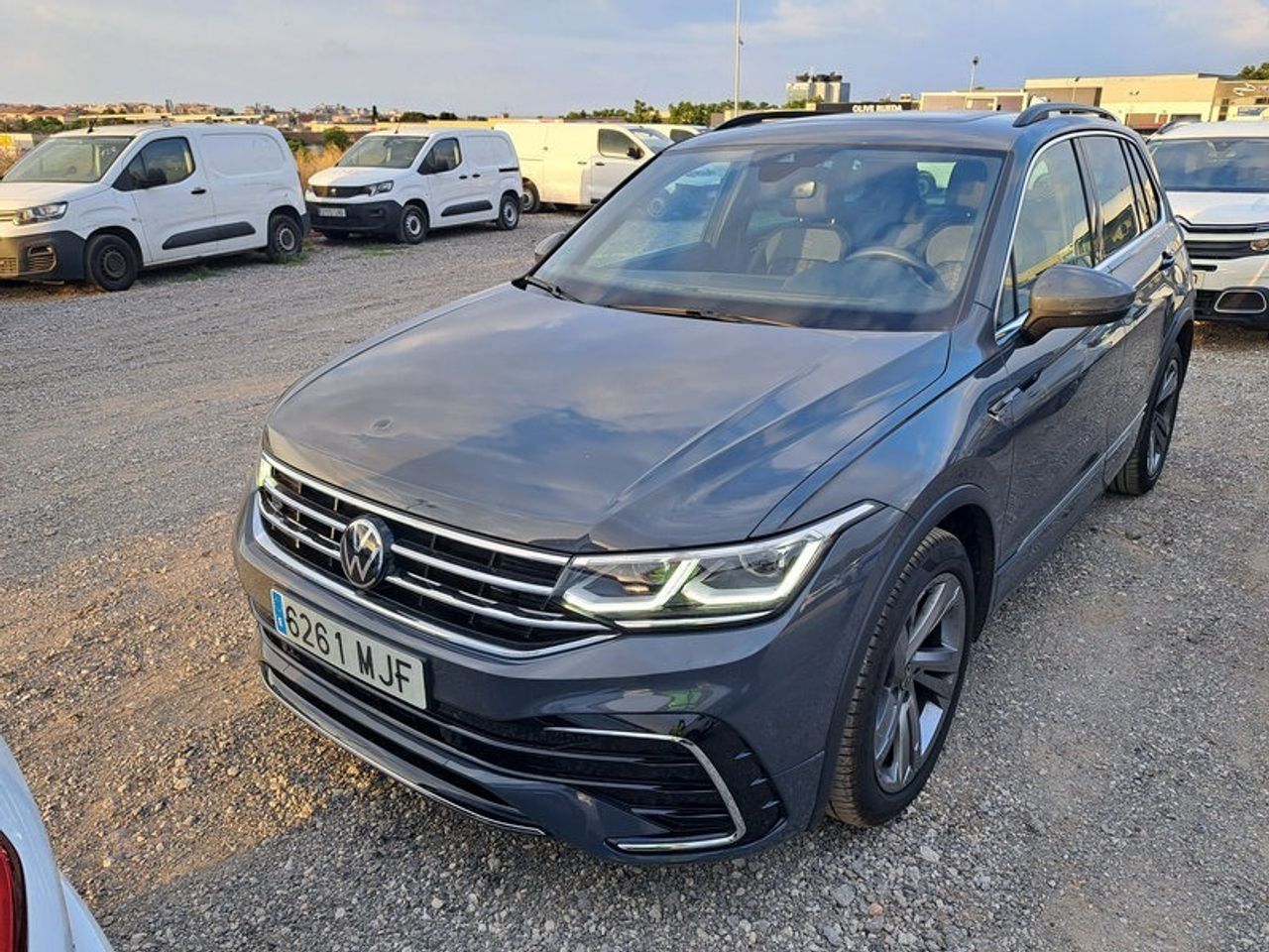 Volkswagen Tiguan R-line 2.0 Tdi 110kw (150cv) Dsg - Foto 2