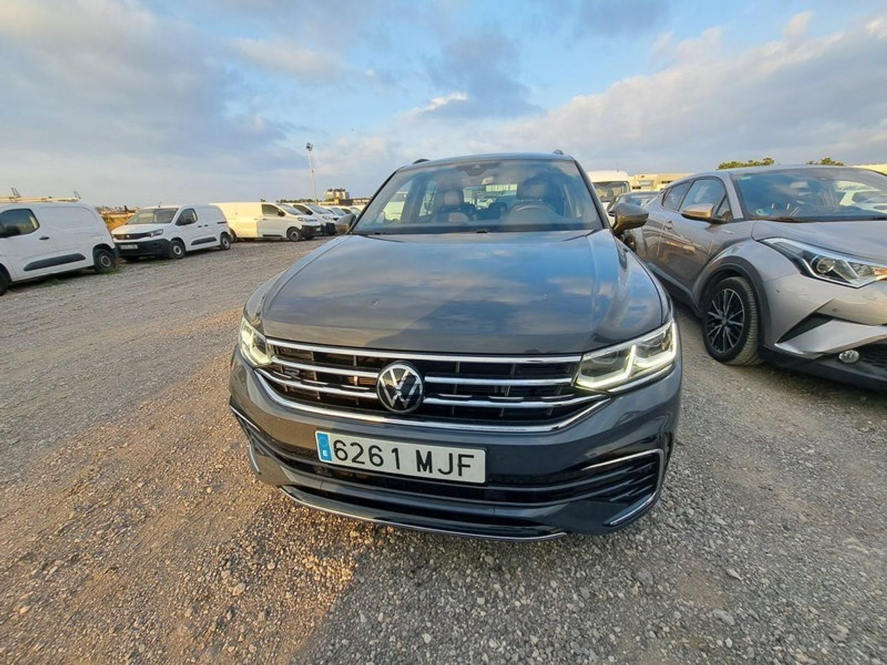 Volkswagen Tiguan R-line 2.0 Tdi 110kw (150cv) Dsg - Foto 2